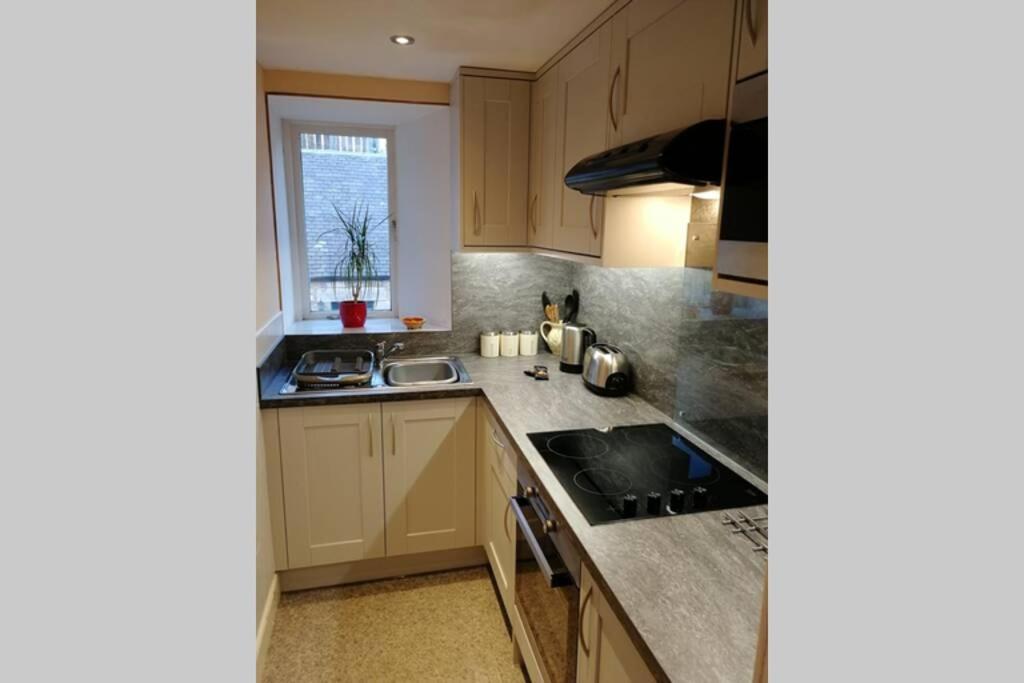 Pitlochry North Wing Apartment - Very Central エクステリア 写真